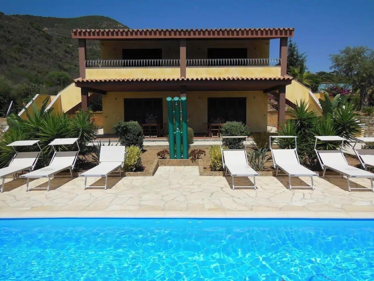 Appartamento In Splendido E Riservato Villaggio, Marina Di Тертенія Екстер'єр фото